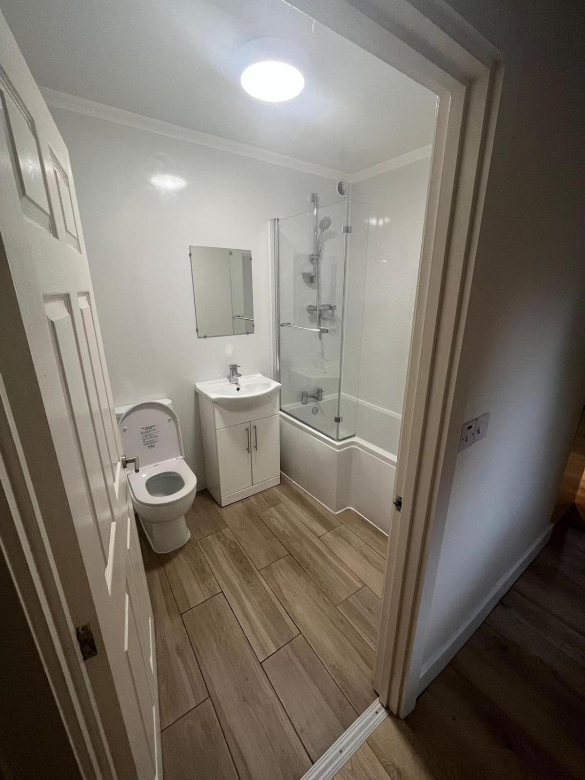 1 Bedroom Flat With Parking Leicester Luaran gambar